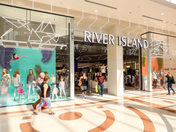 river_island_storefront-720x540(1)